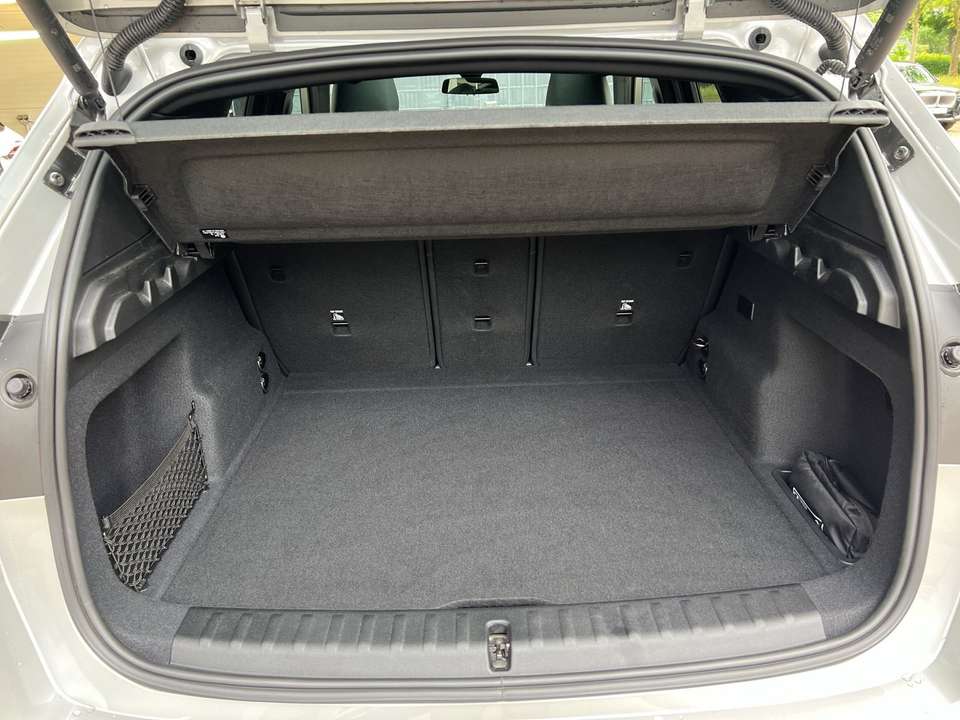 BMW iX1 - Imagem 7