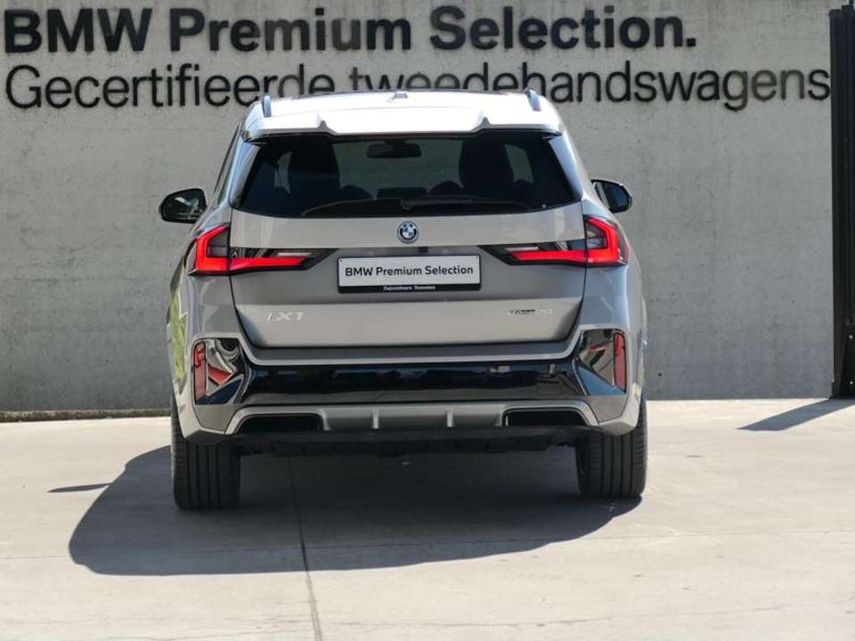 BMW iX1 - Imagem 4
