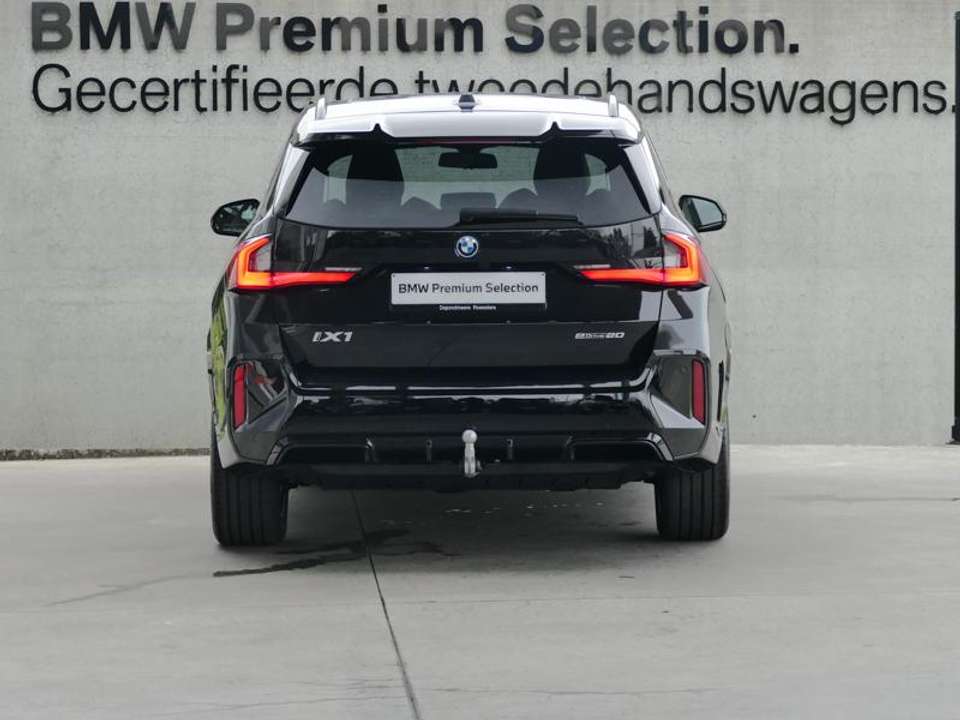 BMW iX1 - Imagem 4