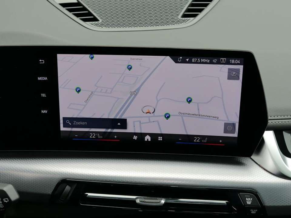 BMW iX1 - Imagem 13