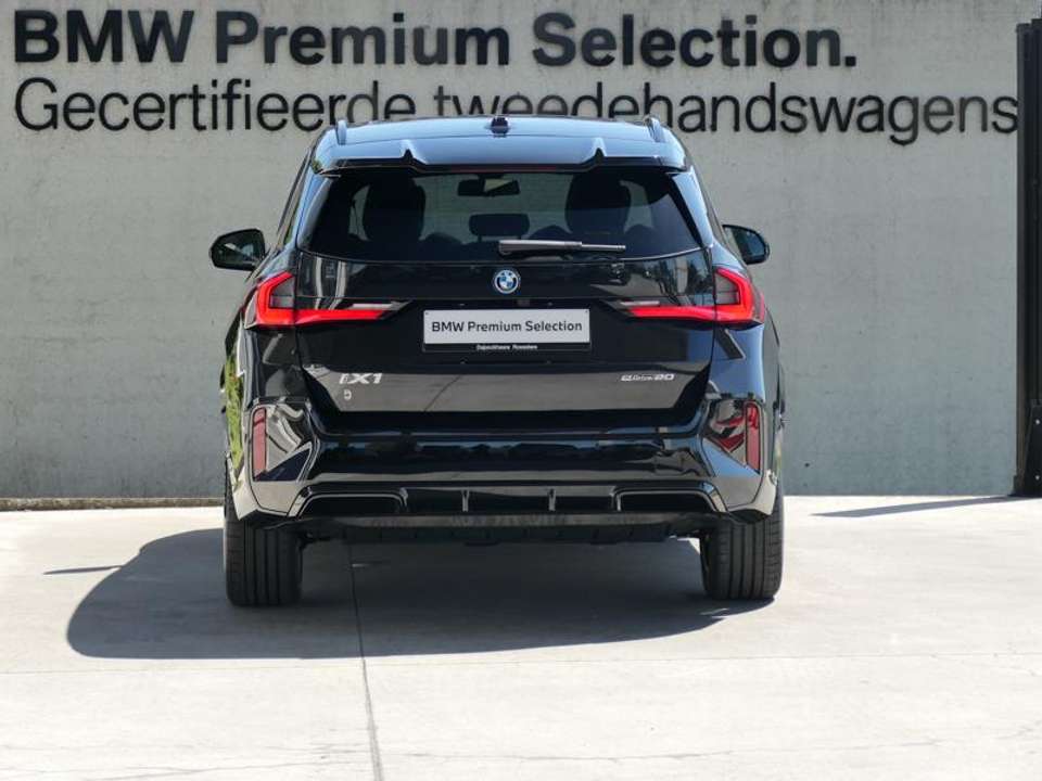 BMW iX1 - Imagem 4