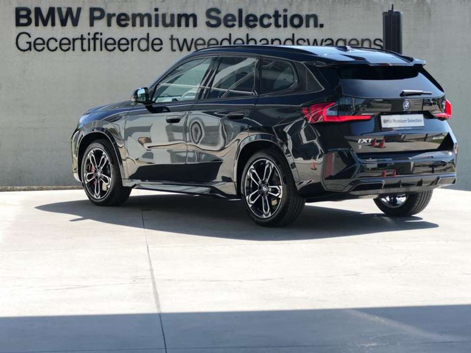 BMW iX1 - Imagem 5