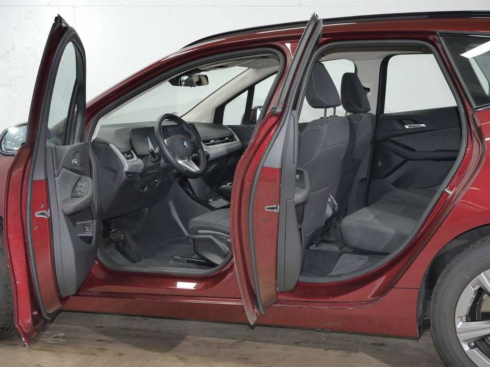BMW 220 - Imagem 5