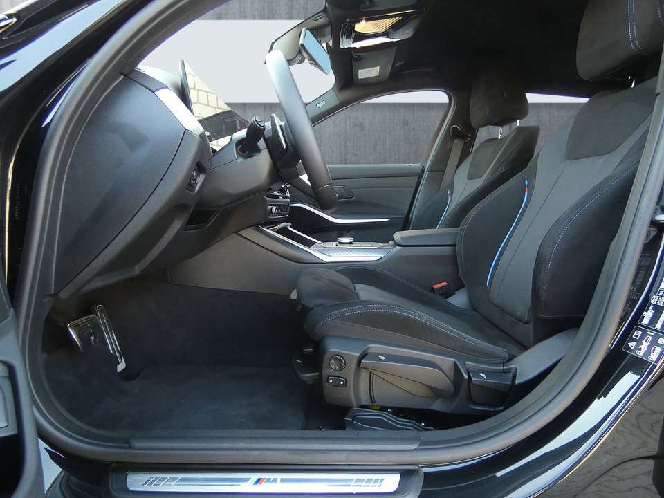 BMW 330 - Imagem 14