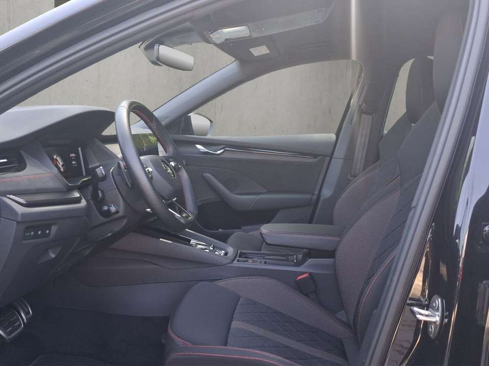 Skoda Octavia - Imagem 9