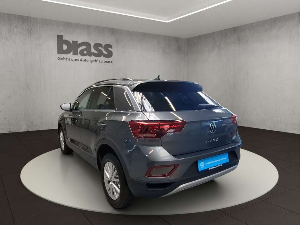 Volkswagen T-Roc - Imagem 3