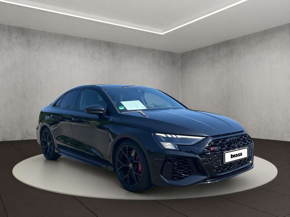 Audi RS3 - Imagem 7