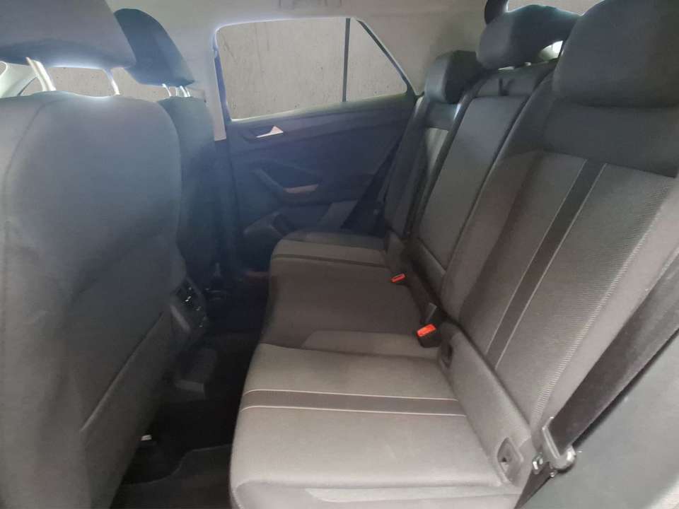 Volkswagen T-Roc - Imagem 13