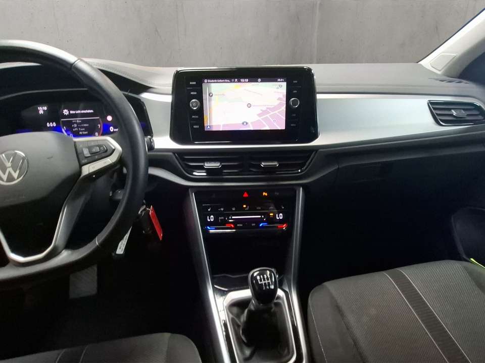 Volkswagen T-Roc - Imagem 15