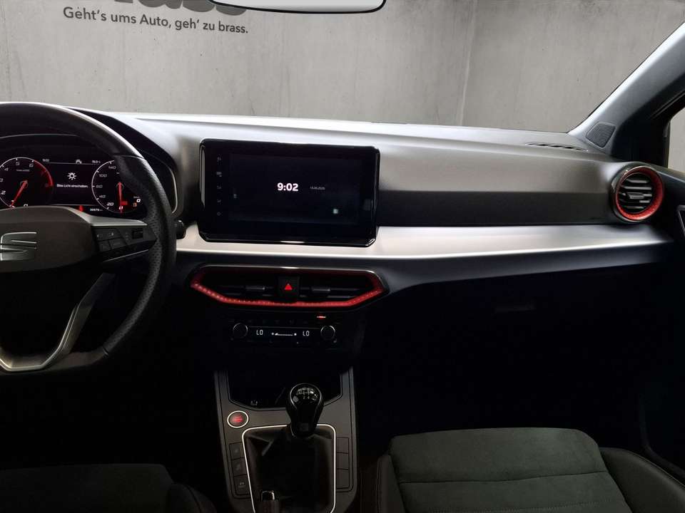 SEAT Ibiza - Imagem 14