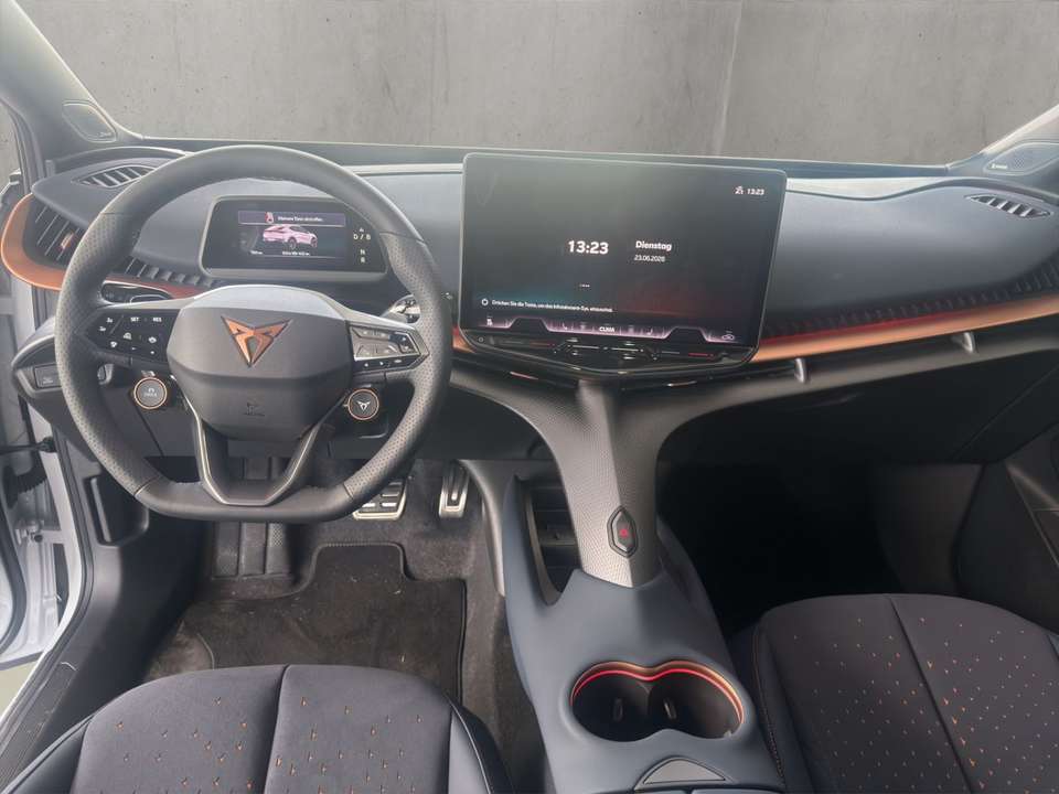 CUPRA Tavascan - Imagem 14