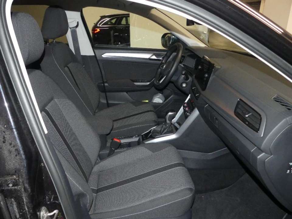 Volkswagen T-Roc - Imagem 3