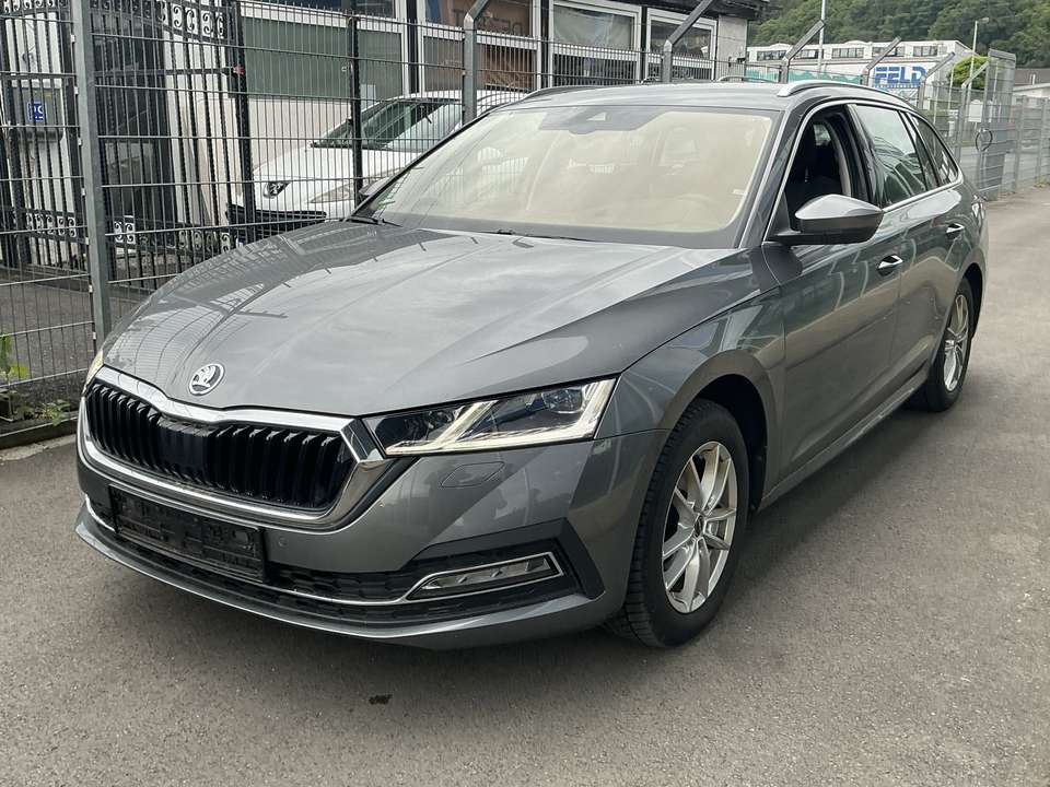 Skoda Octavia - Imagem 1