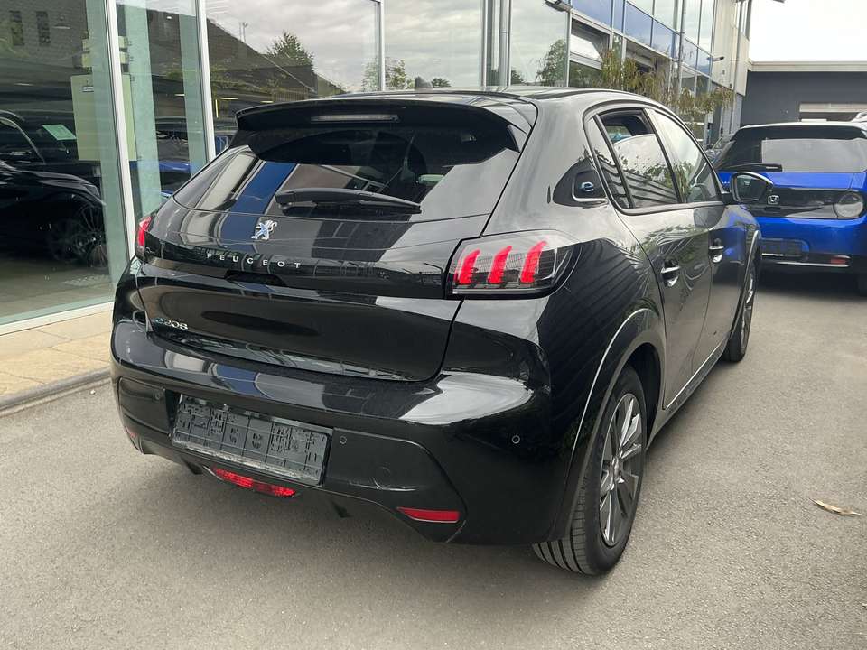 Peugeot e-208 - Imagem 2