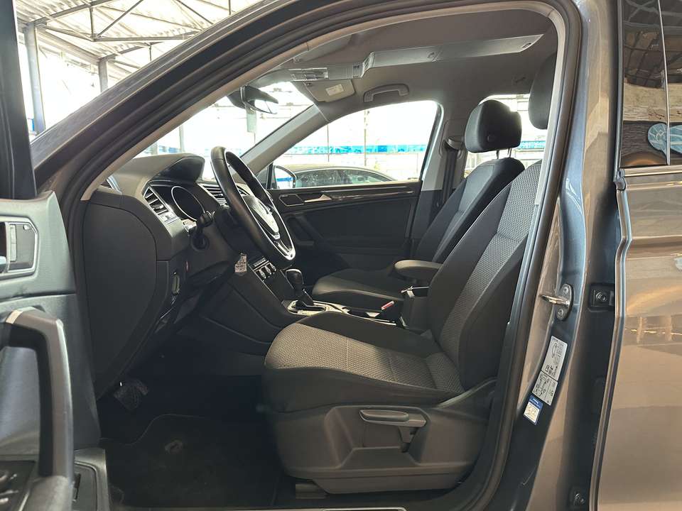 Volkswagen Tiguan Allspace - Imagem 9
