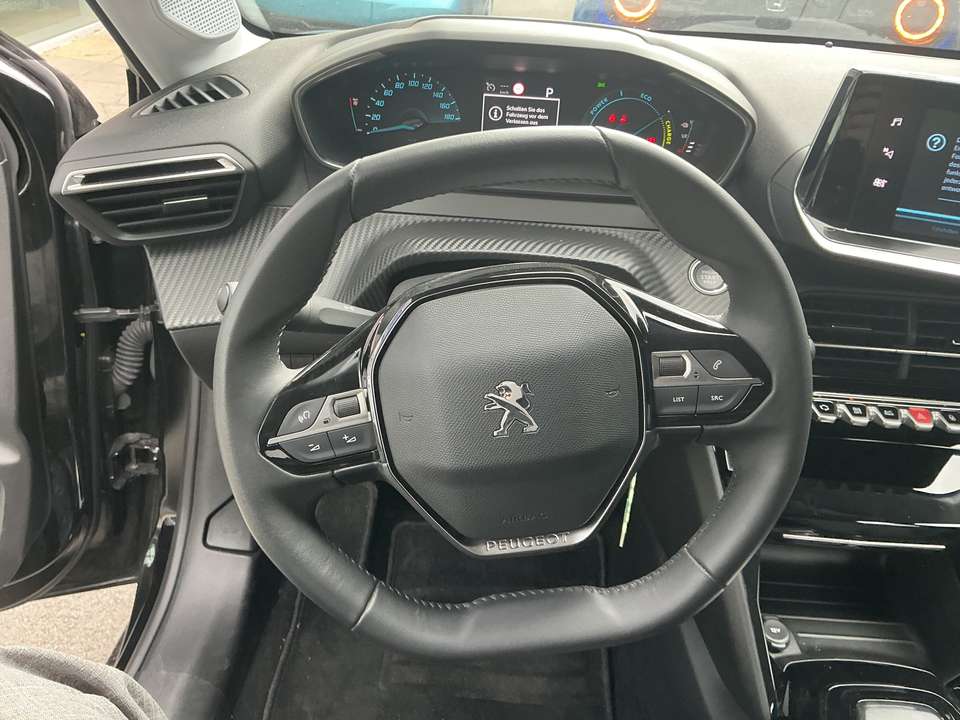 Peugeot e-208 - Imagem 7