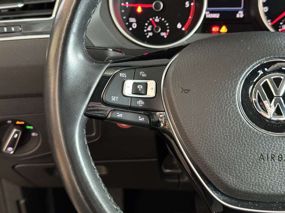 Volkswagen Tiguan Allspace - Imagem 15