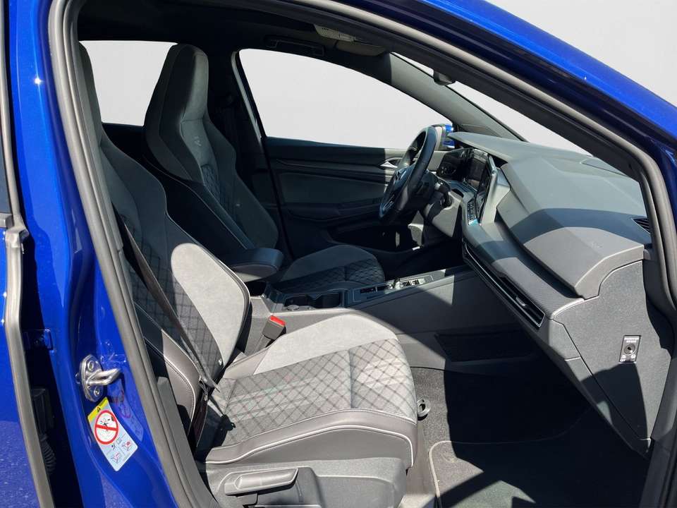 Volkswagen Golf - Imagem 4