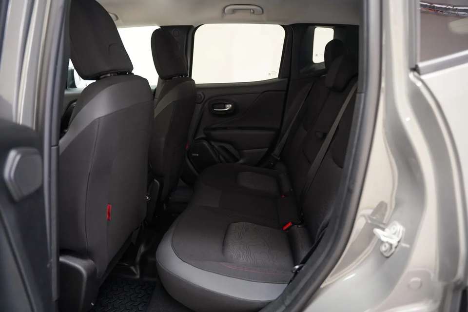 Jeep Renegade - Imagem 14