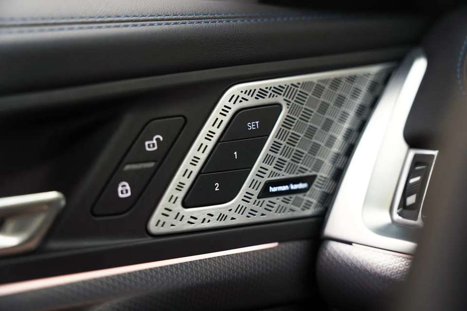 BMW X1 - Imagem 11