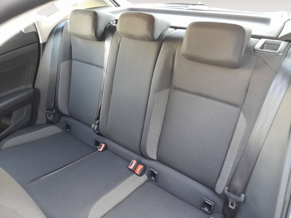 Volkswagen Polo - Imagem 8