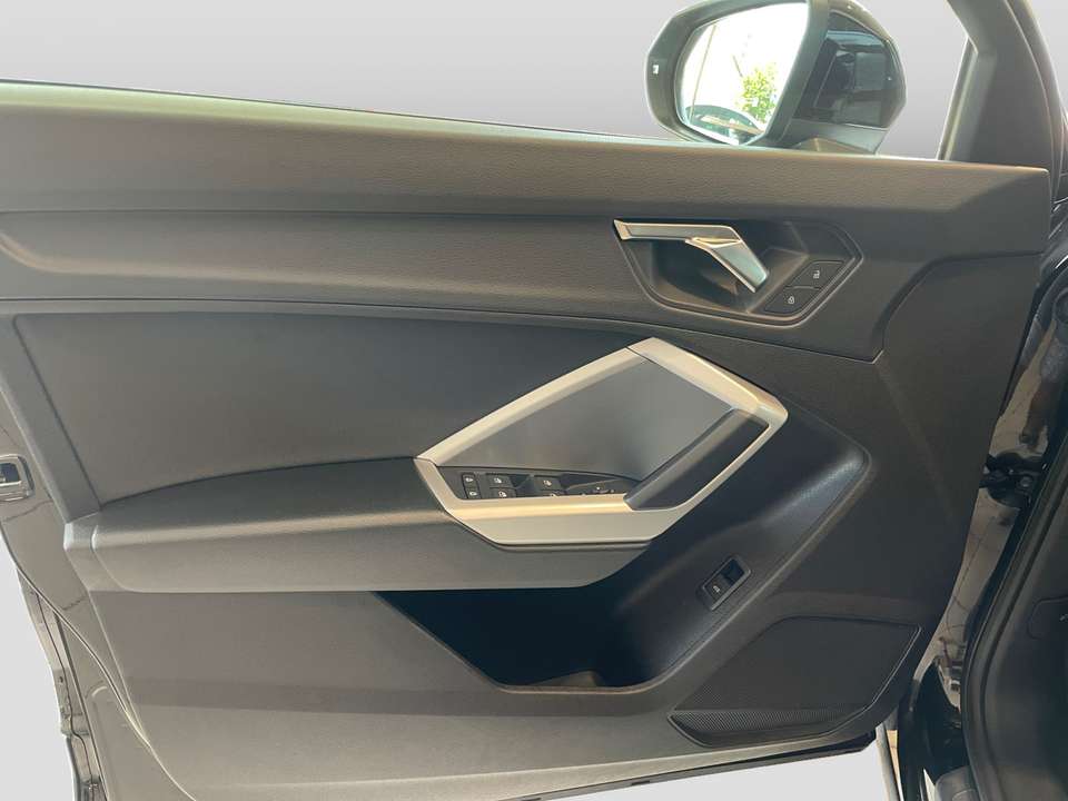 Audi Q3 - Imagem 14