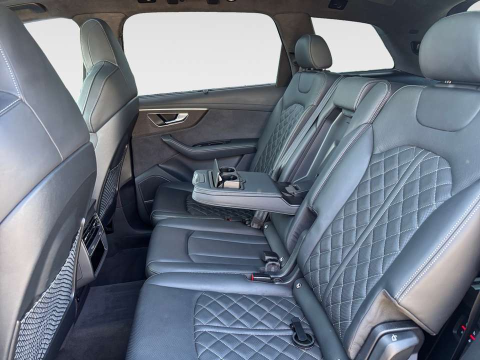 Audi SQ7 - Imagem 9