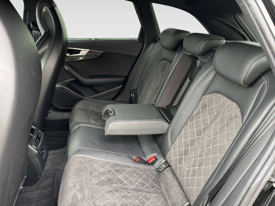 Audi S4 - Imagem 9