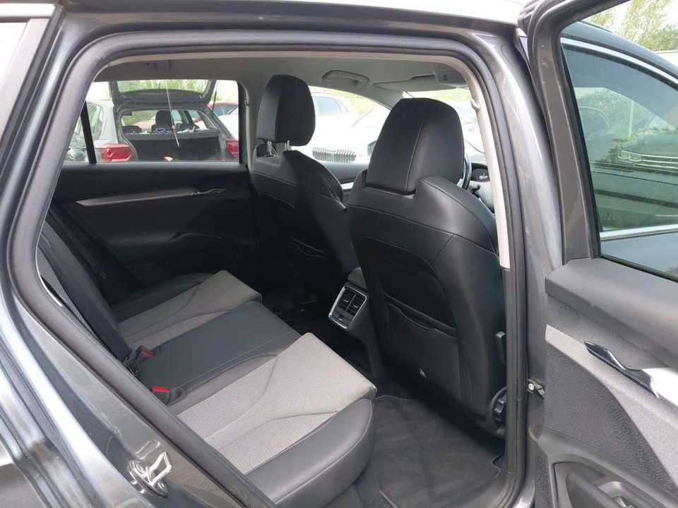 Skoda Enyaq - Imagem 7
