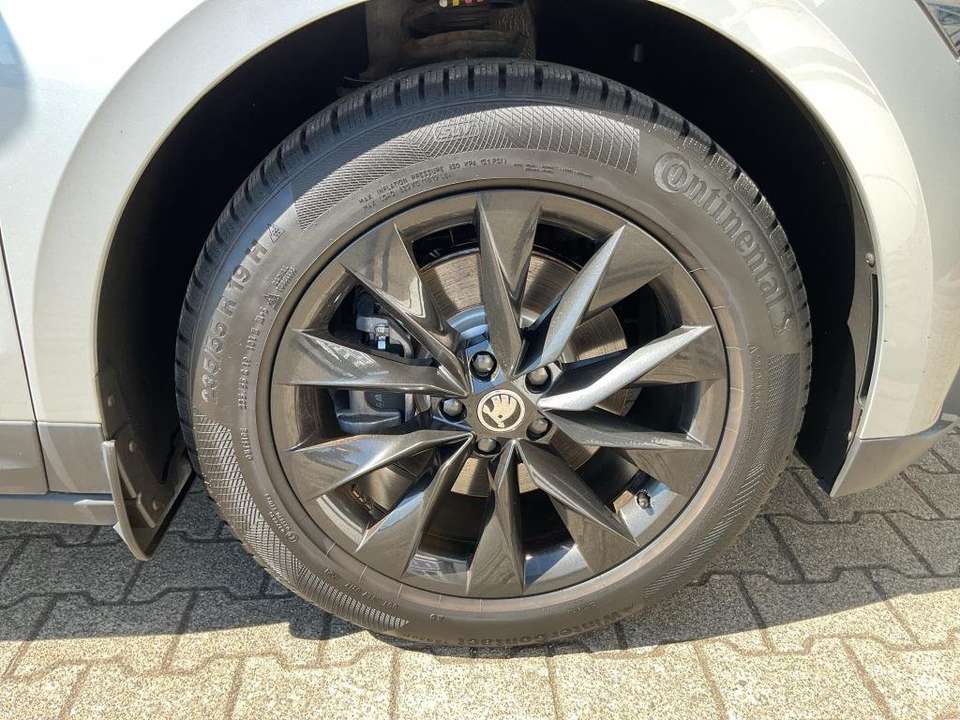 Skoda Enyaq - Imagem 6