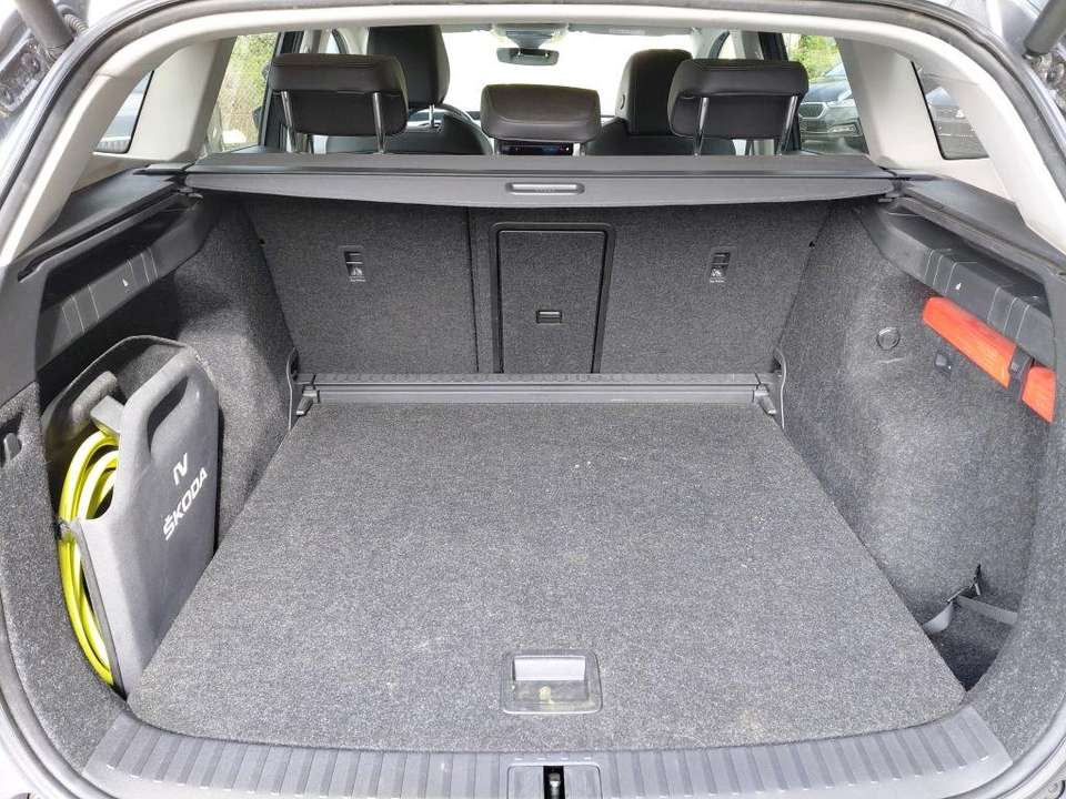 Skoda Enyaq - Imagem 8
