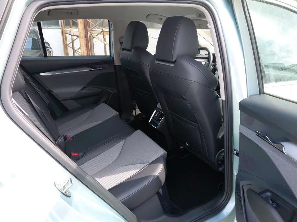Skoda Enyaq - Imagem 8