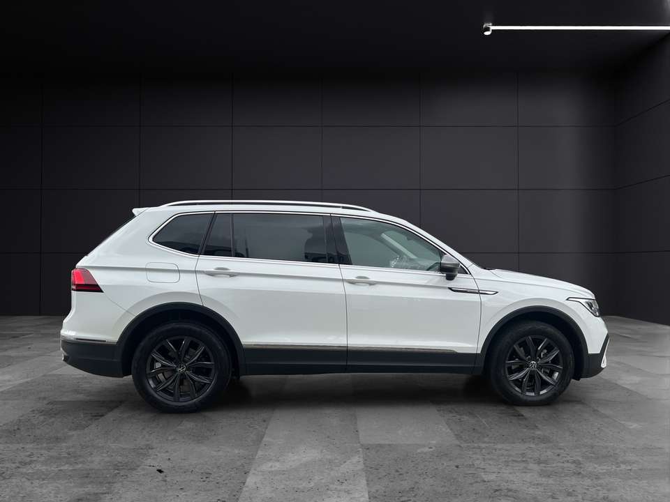 Volkswagen Tiguan Allspace - Imagem 6