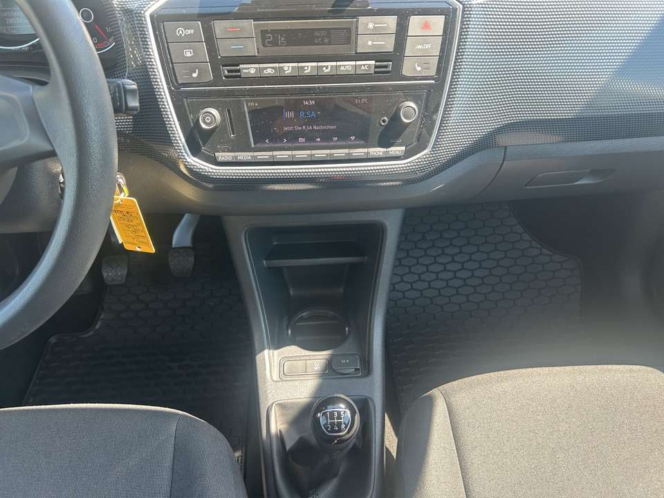 Volkswagen up! - Imagem 15