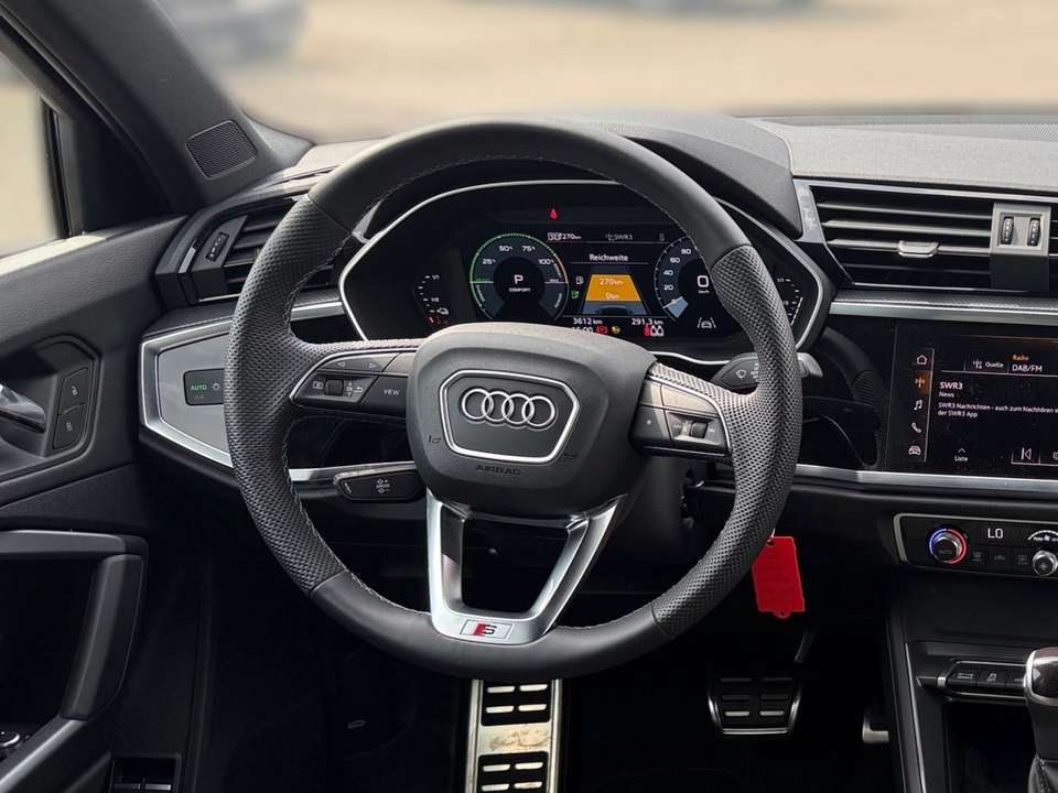 Audi Q3 - Imagem 13