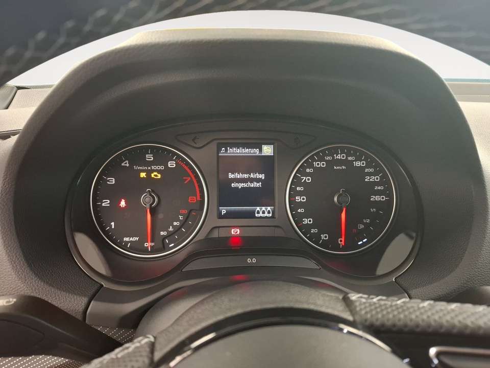 Audi Q2 - Imagem 12