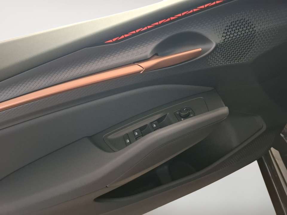 CUPRA Raval - Imagem 13