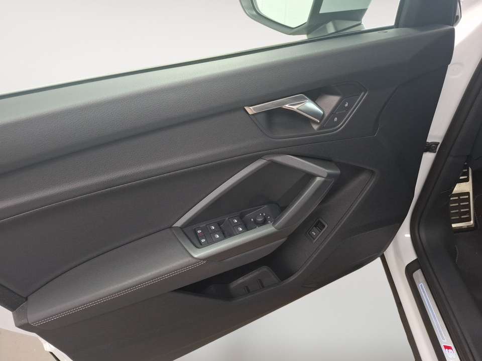 Audi Q3 - Imagem 14