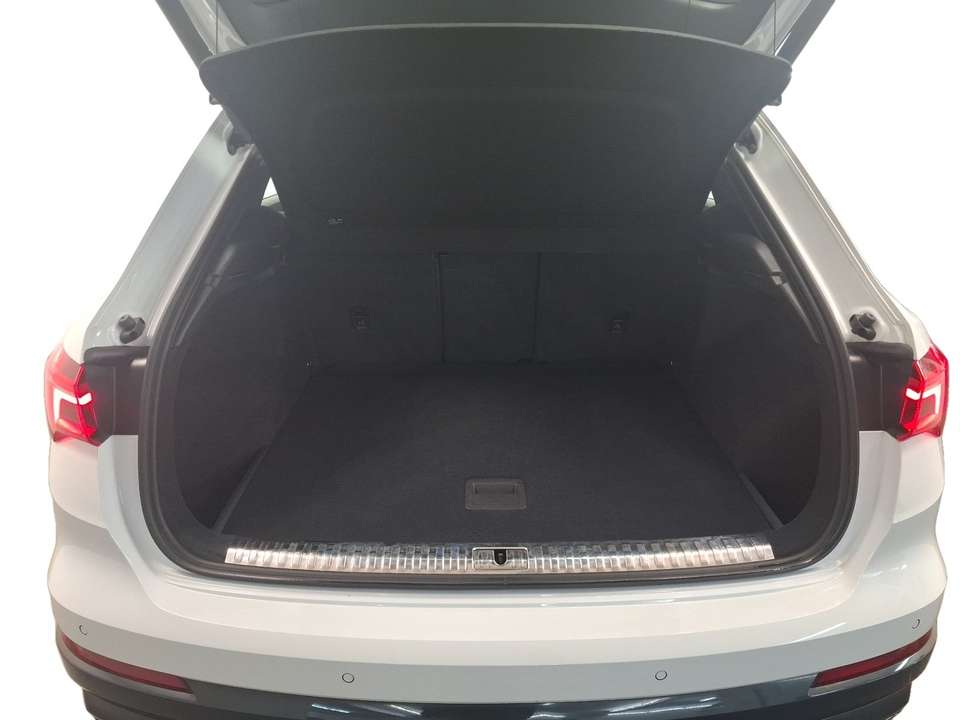 Audi Q3 - Imagem 15