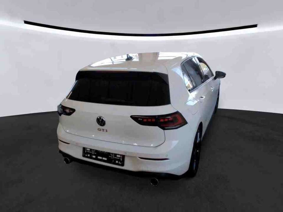 Volkswagen Golf - Imagem 5