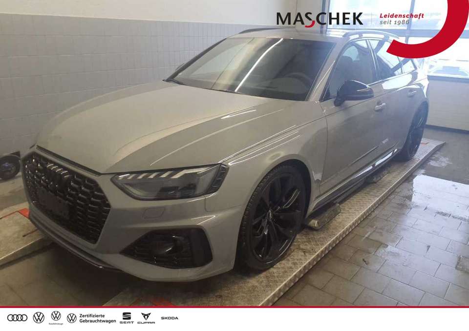 Audi RS4 - Imagem 1