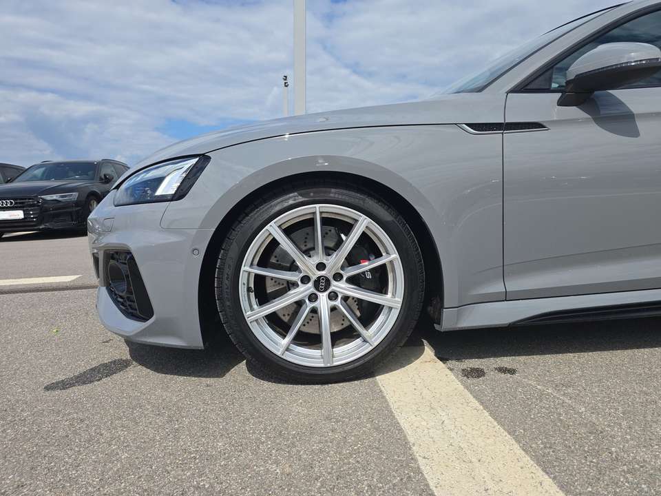 Car picture 9