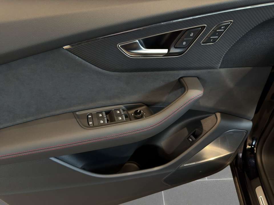 Audi Q8 - Imagem 13