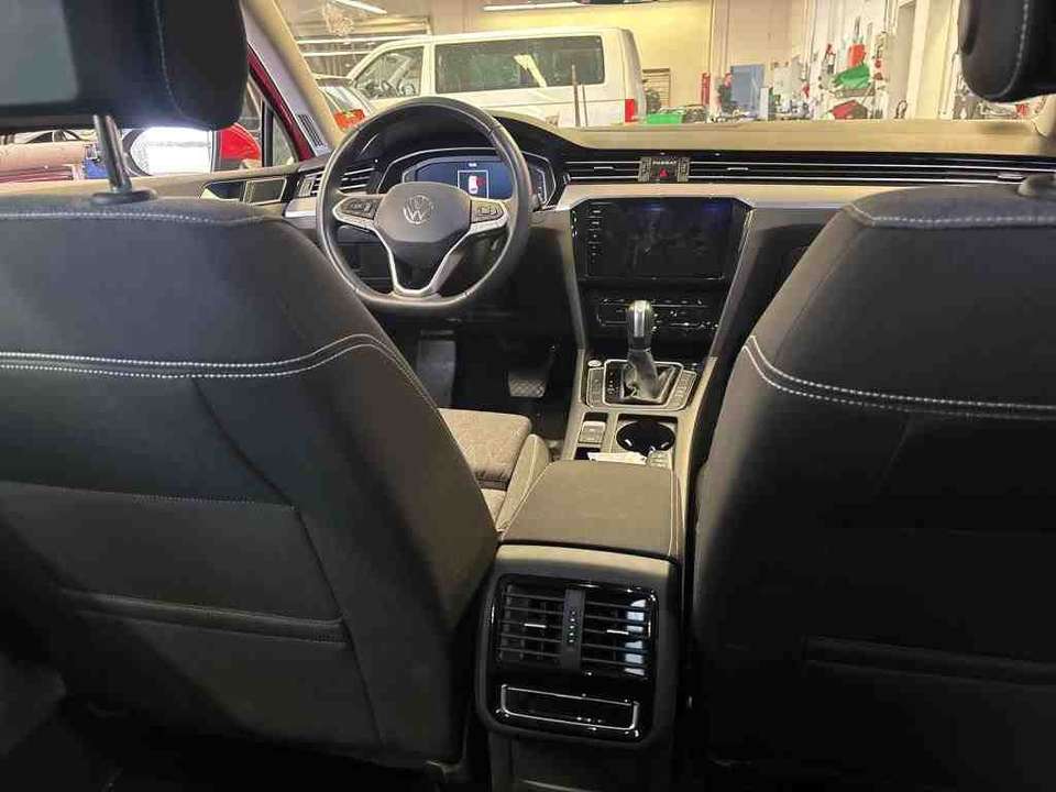 Volkswagen Passat Variant - Imagem 5
