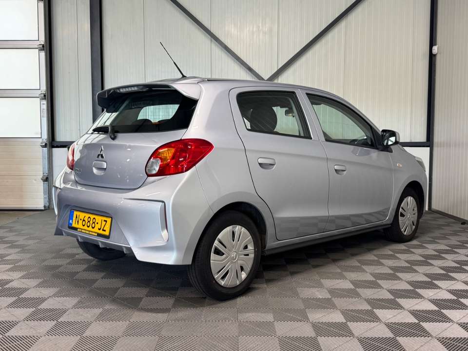 Mitsubishi Space Star - Imagem 2