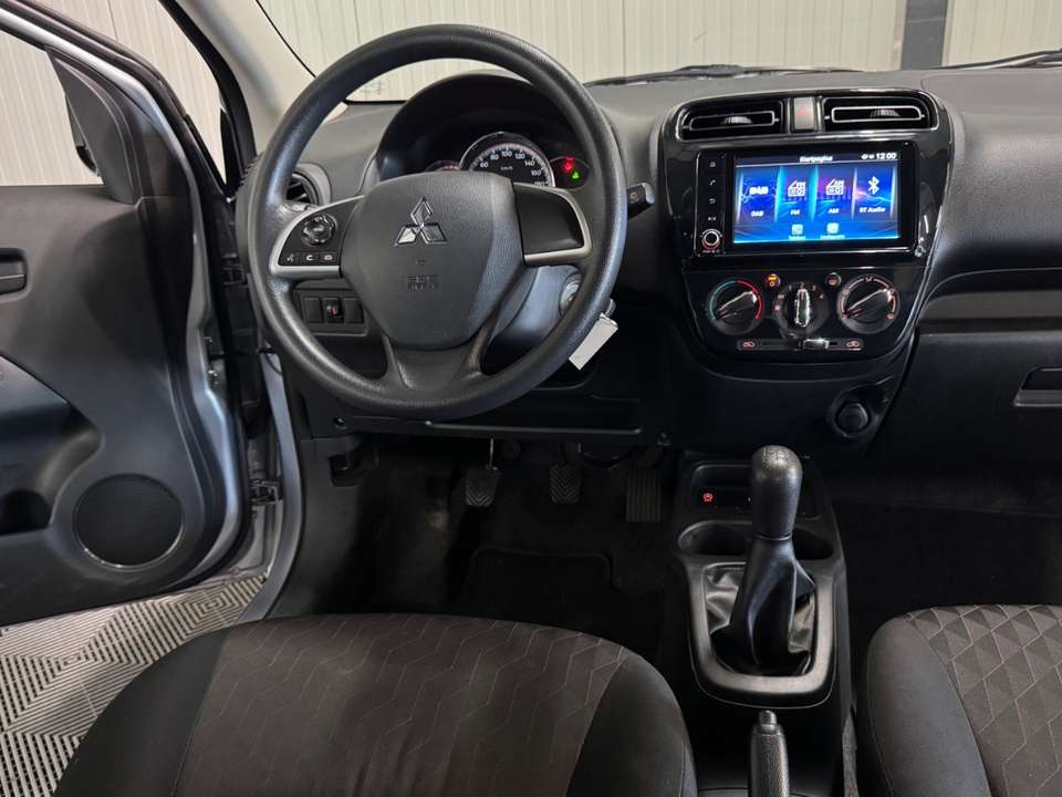 Mitsubishi Space Star - Imagem 3