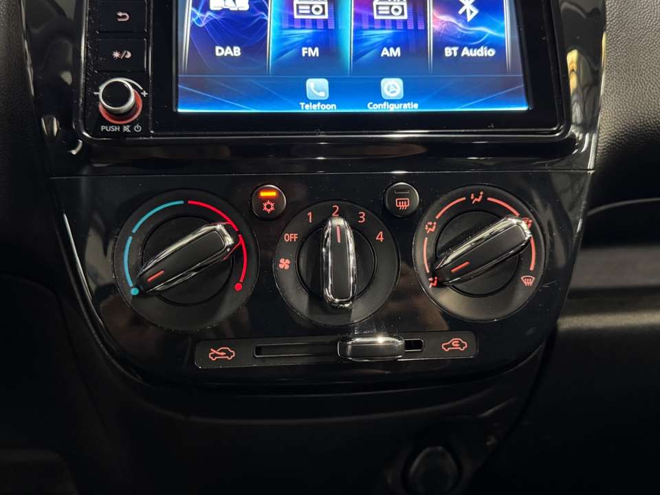 Mitsubishi Space Star - Imagem 18