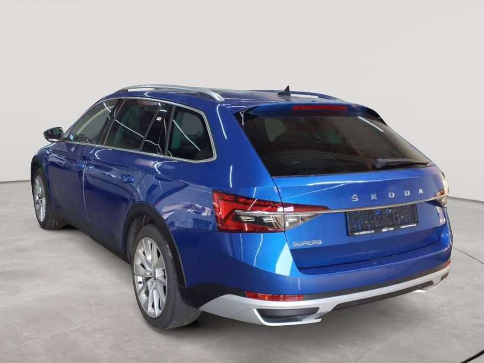 Skoda Superb - Imagem 2