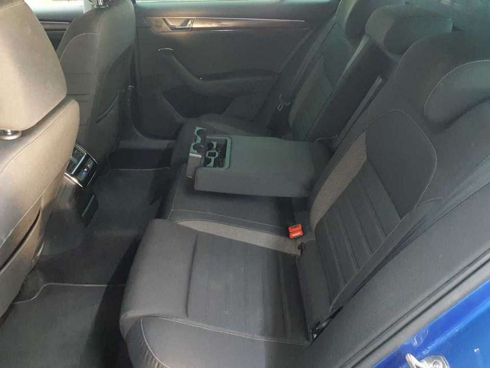 Skoda Superb - Imagem 5