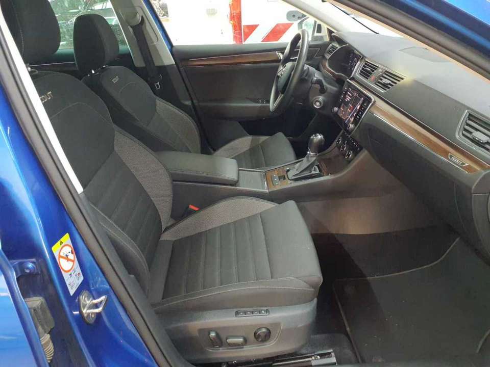 Skoda Superb - Imagem 13